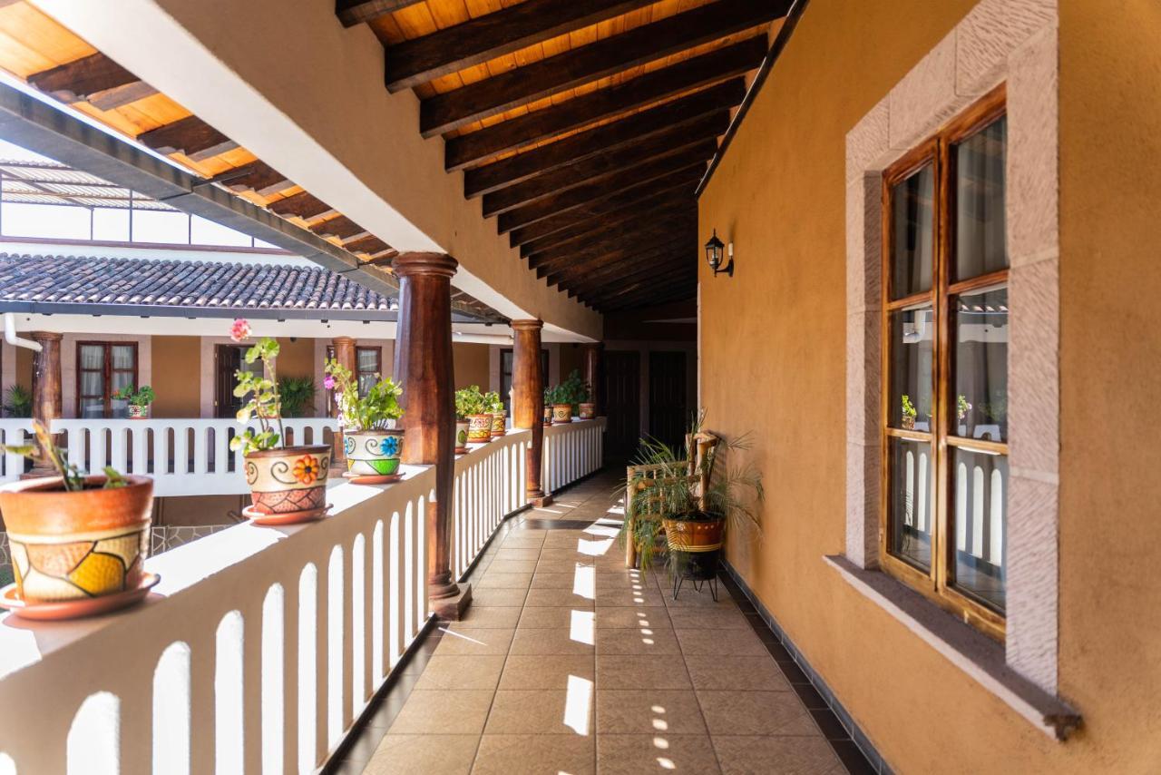 Casa Graciela Hotel Pátzcuaro المظهر الخارجي الصورة